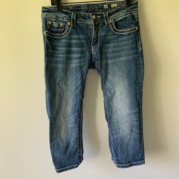 Miss Me Embellished Signature Capri - Picture 1 of 4